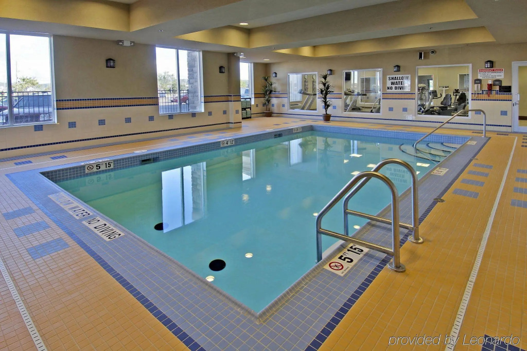 Holiday Inn Express Hotel & Suites North Bay by IHG