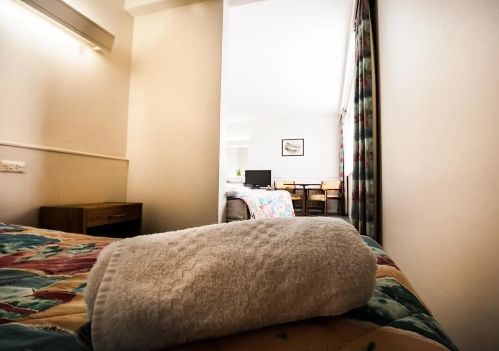 Parklane Motel