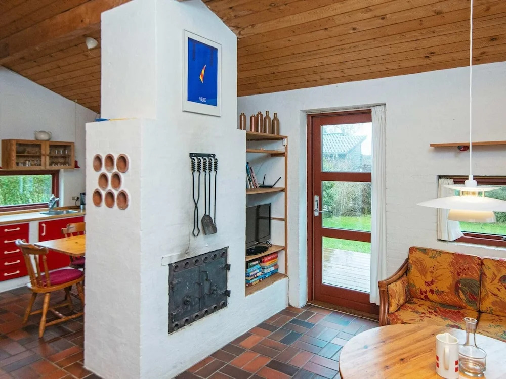 Peaceful Holiday Home in Børkop near Sea