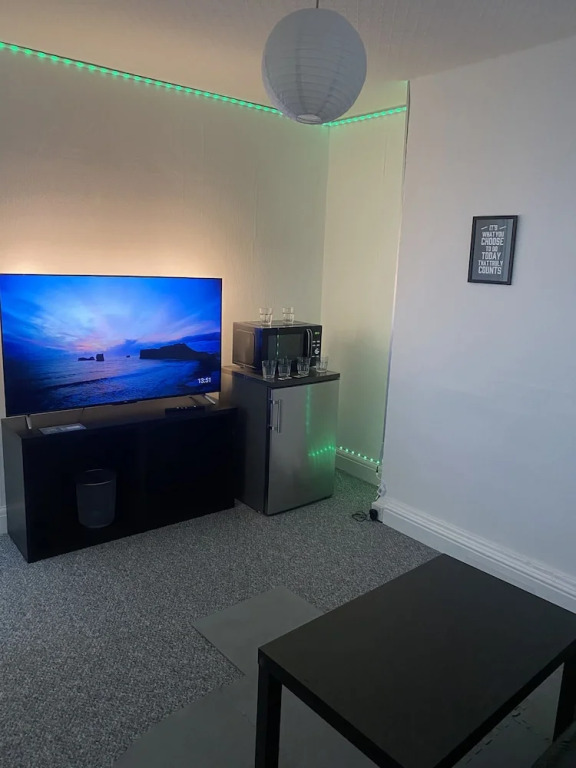 Sapphire Suites, Stunning 2-bed House in Bradford
