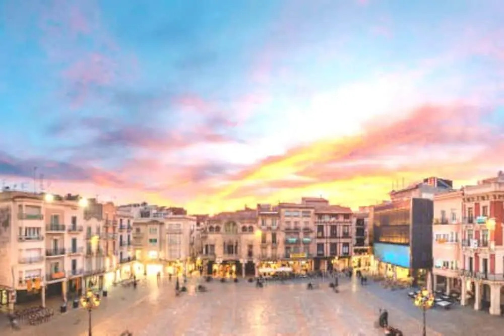 Apartment with 3 Bedrooms in Reus - 10 Km From the Beach