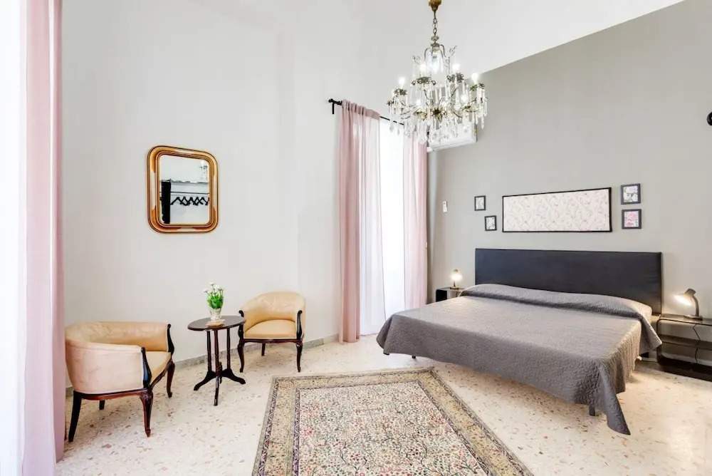 Duomo Central & Elegant Flat