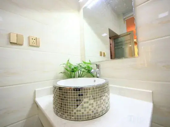Mengjie Hostel