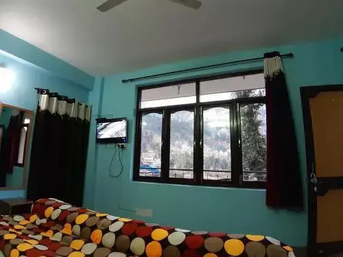 Green View Guest House