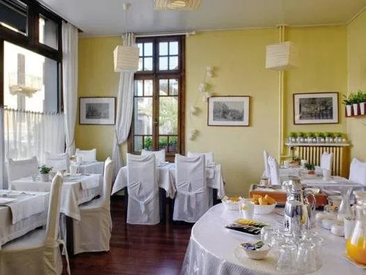 Hotel de Paris