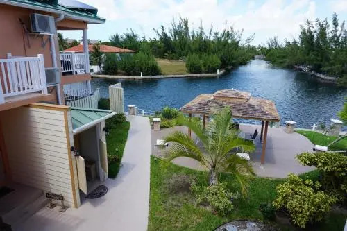 SeaBreeze Vacation Villas & Country Club