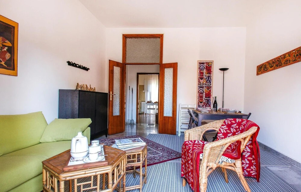 Amazing Apartment in Rimini With Wifi and 2 Bedrooms