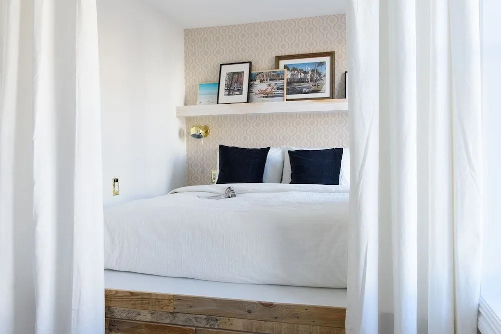 The Bond Townhouse