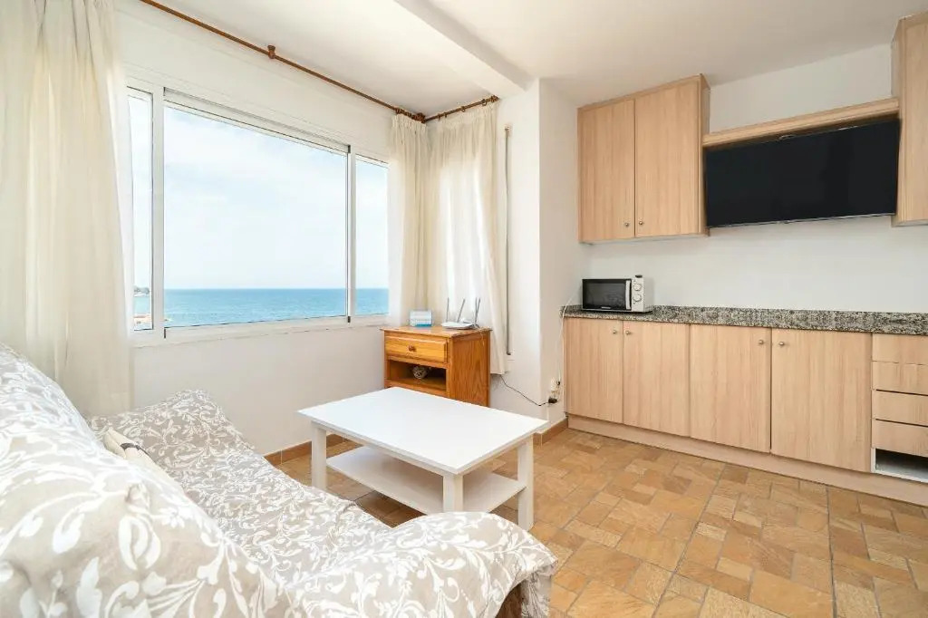 Hauzify I Apartament Bellavista
