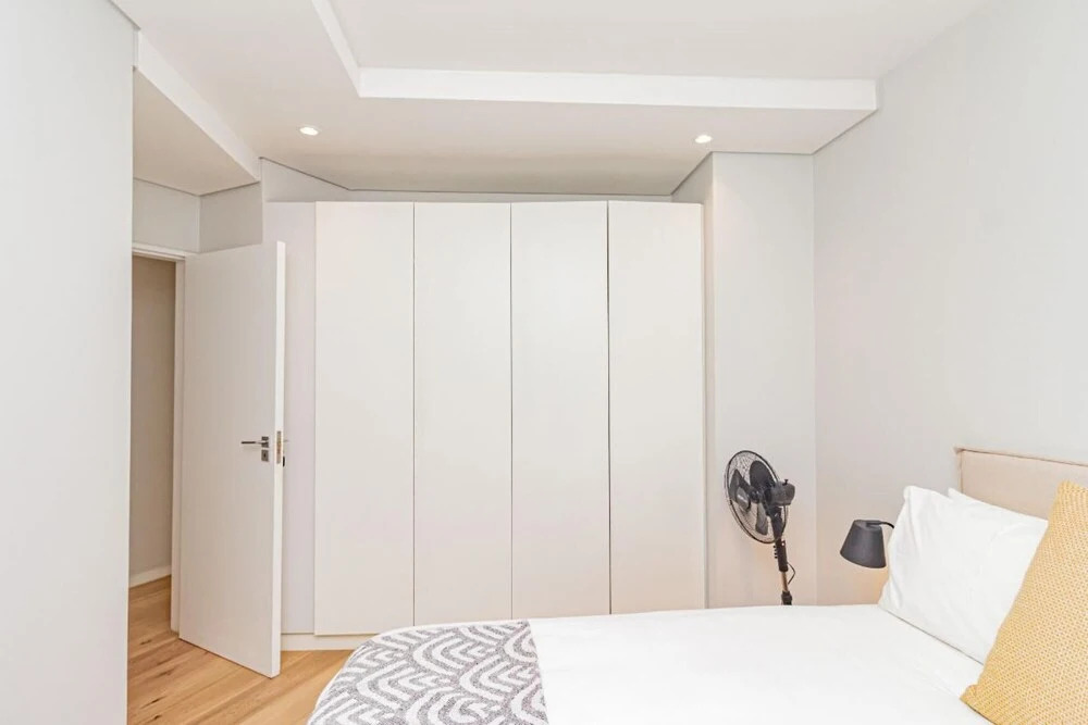 Modern Sea Point Apartment With Rooftop Deck 9 on S