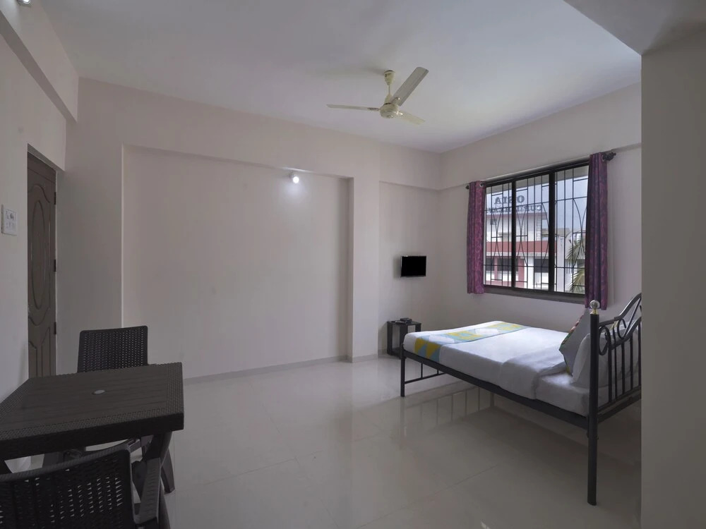 OYO 22479 Home Pool View Studio Near Margao