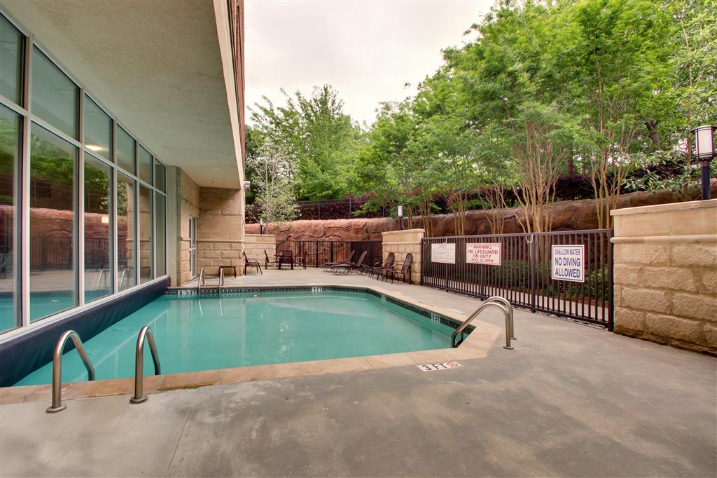 Drury Inn & Suites Charlotte Northlake