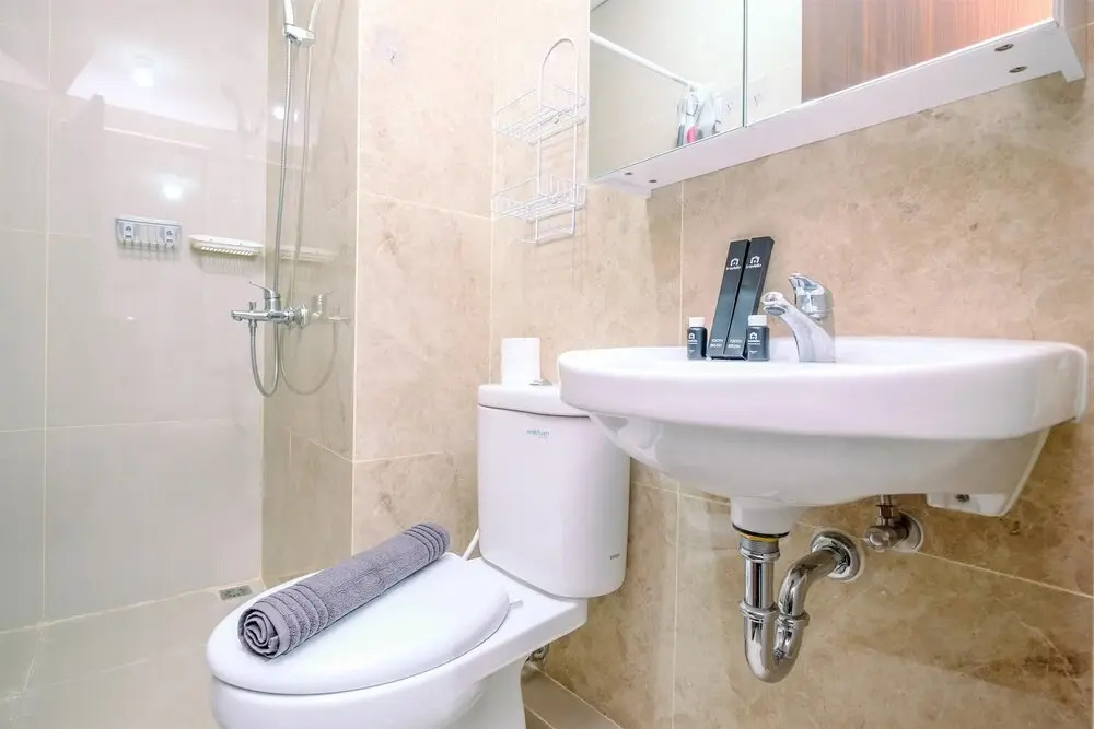 Fancy And Nice 2Br At Transpark Cibubur Apartment