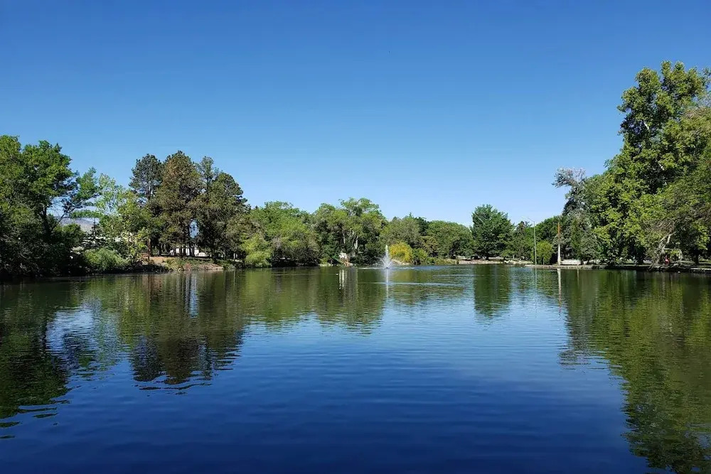Ski, Shop & Explore: Walkable Midtown Reno Oasis!