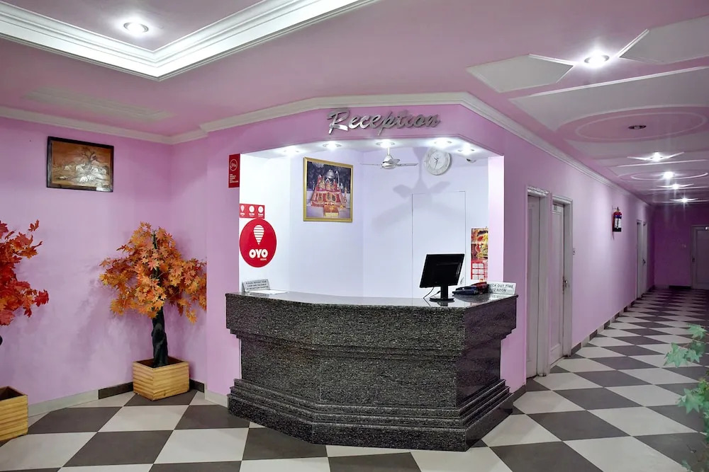 OYO 10752 Hotel Sitara International
