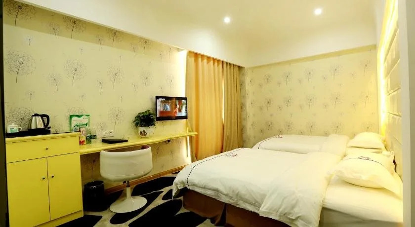 Zhangjiajie Weiyi Fashion Hotel