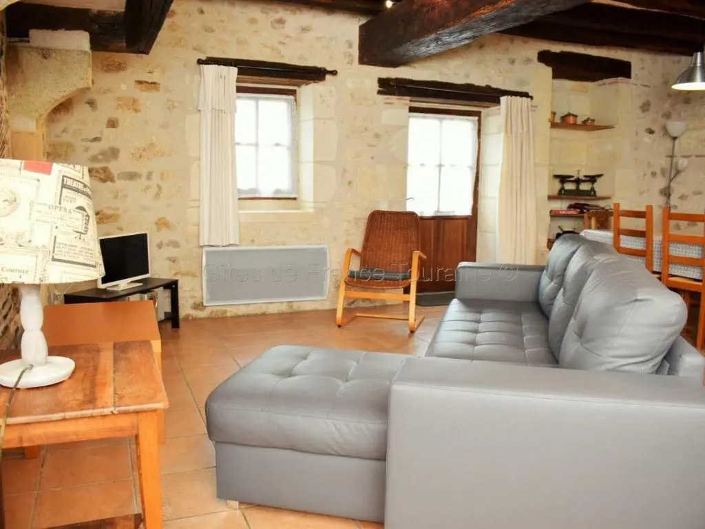 Gîte de charme du XVIIIe avec jardin, proche des châteaux et vignobles de Touraine, équipements inclus - FR-1-381-365
