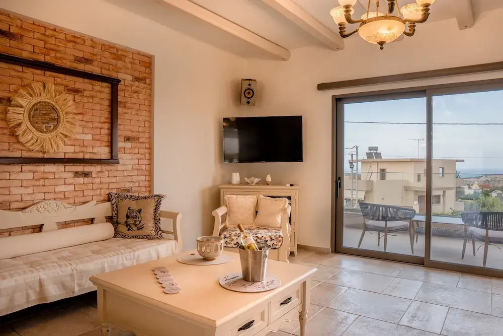 Avelia Luxury Villa with private pool