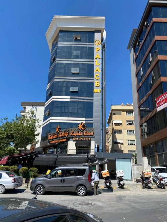 216 Palace Suites