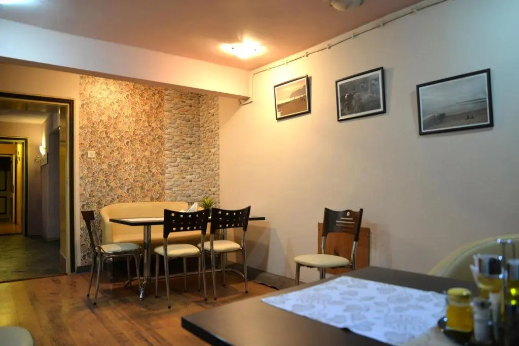 The English Guest House