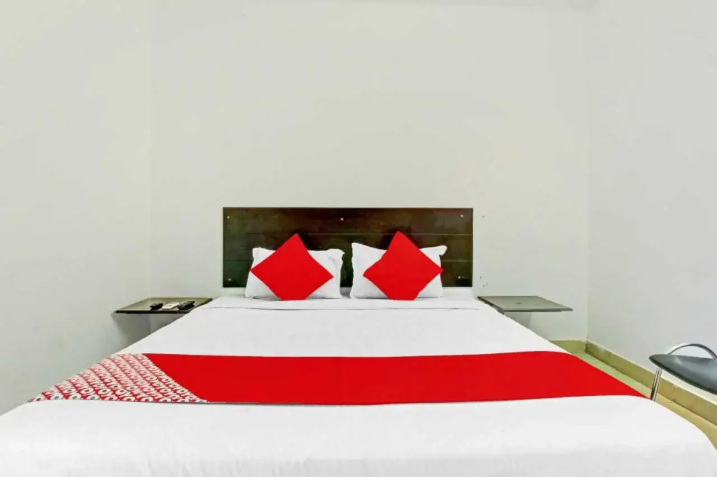 Hotel Meridian Grand