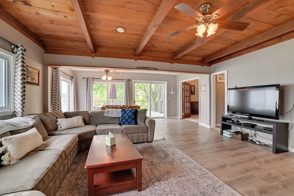 Cayuga Lake Retreat in Seneca Falls w/ Dock!