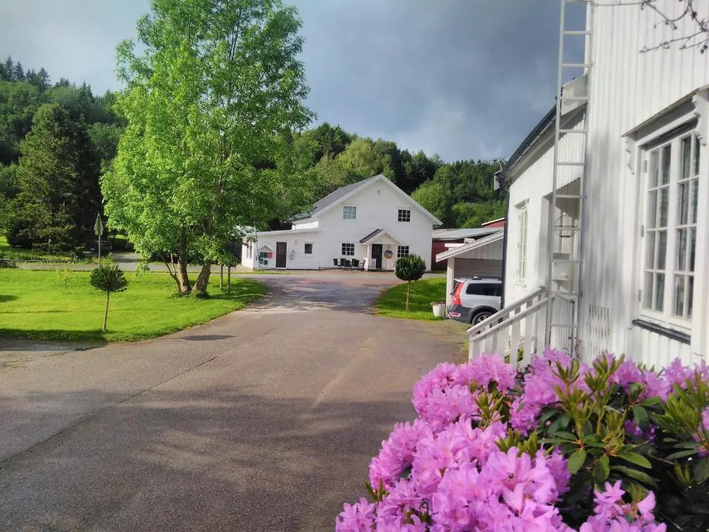 Grong Gård Guesthouse