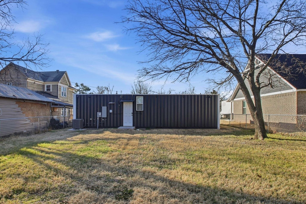 Modern 2br Near Downtown Okc 2 Bedroom Home
