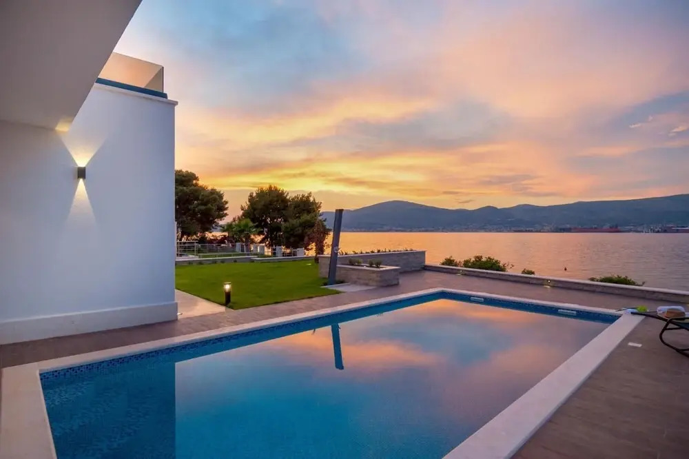 Villa Trogir Twins 1