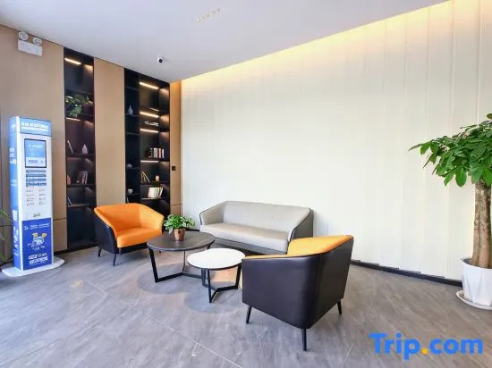 Mingshi Youxuan Hotel (Fuyang Normal University Shangsha Times Square)