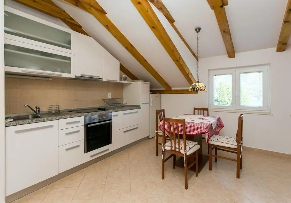 Guest House Zaton