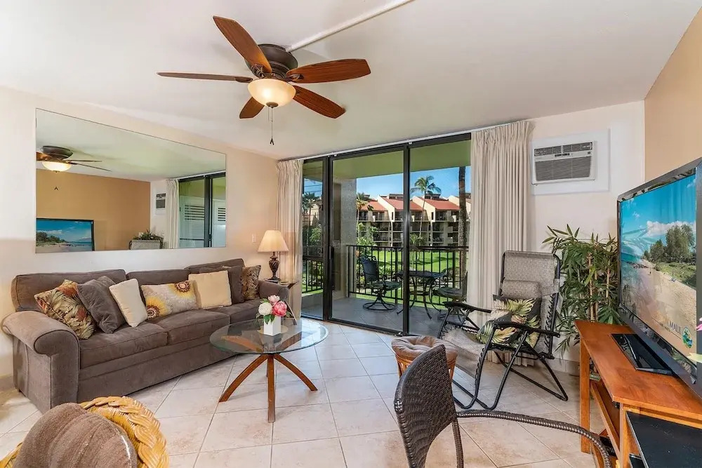 Kamaole Sands 2-204 - Dramatic Ocean and Courtyard Views, 1bd / 2ba, AC, Wi-fi