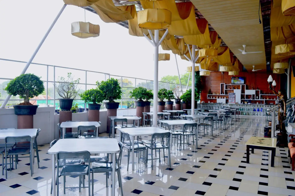 Grant Hotel Subang