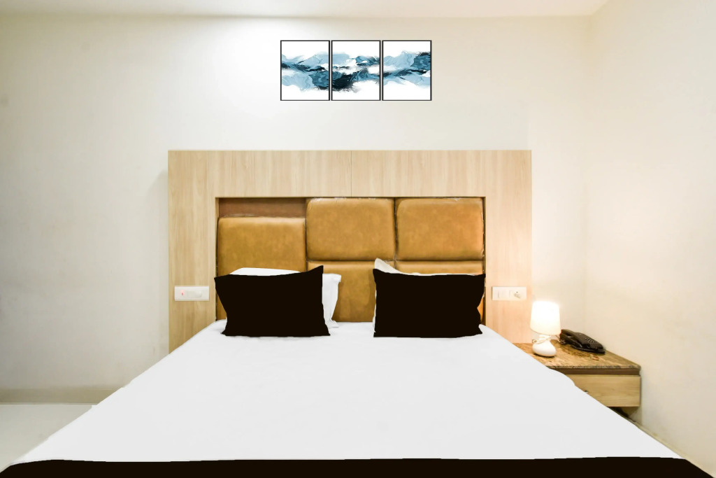 Super Townhouse Raniganj Formerly Devi Residency