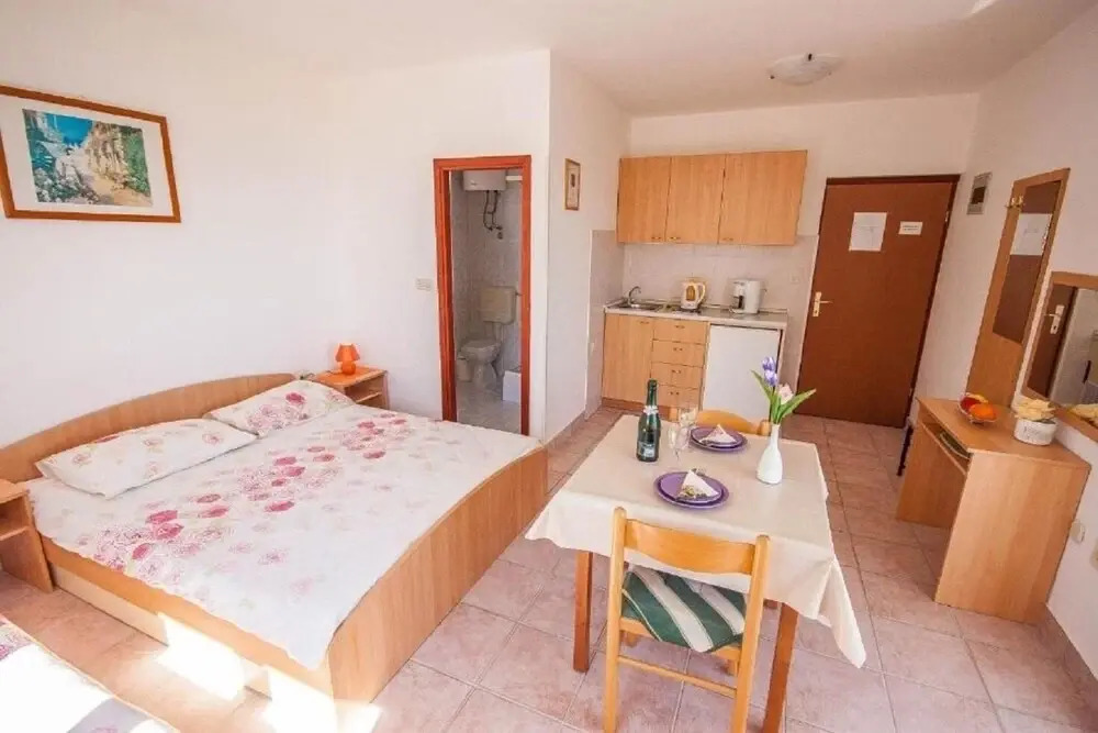 Edi - 40 m From Beach - SA1