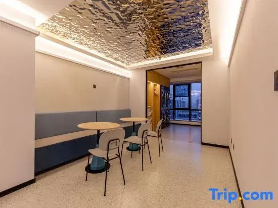 Rujia YUNIK Esports Hotel (Jinan Changqing University City Branch)