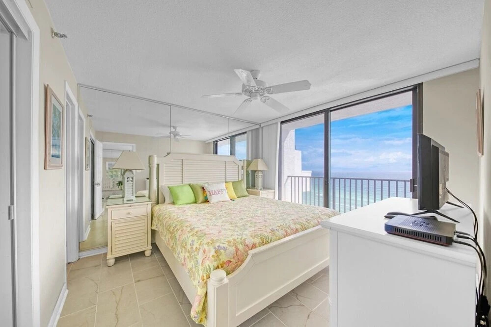 One Seagrove Place Unit 1805 2 Bedroom Condo by Redawning