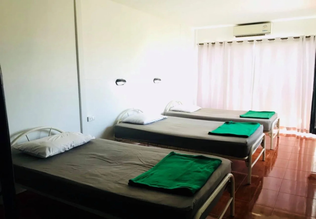 B7 Hostel