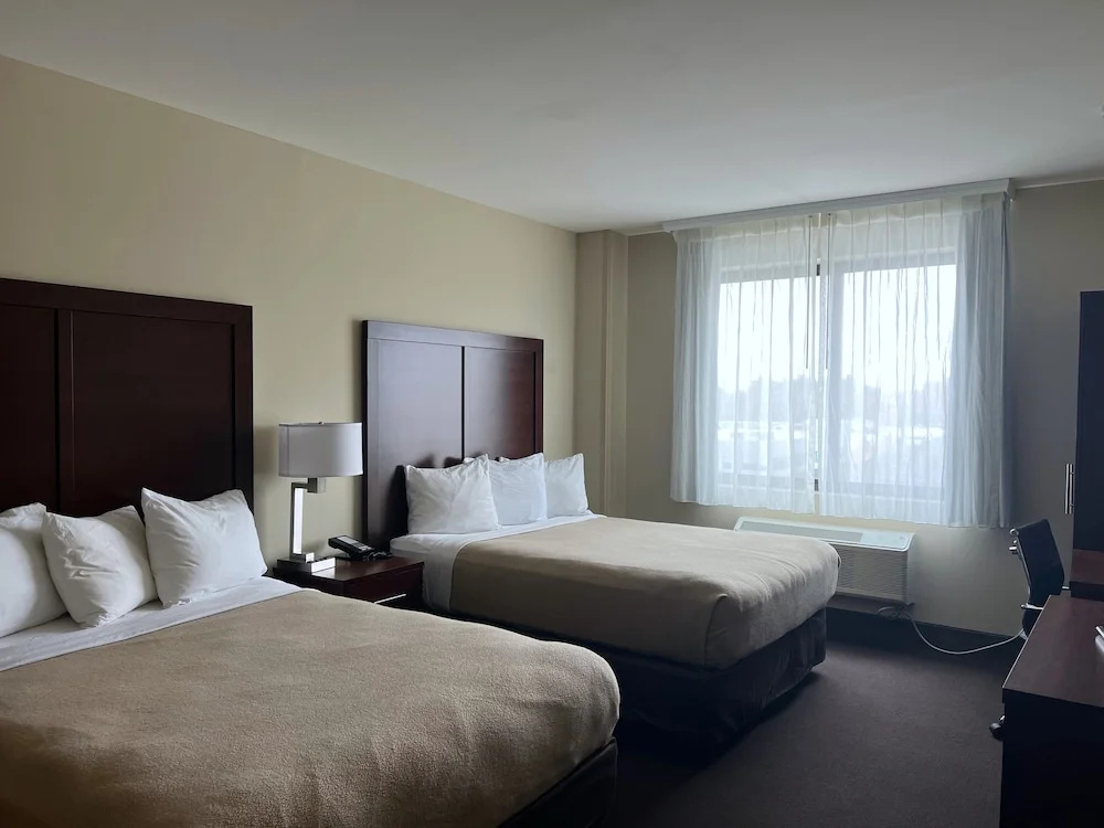 Lotus BLU Inn & Suites