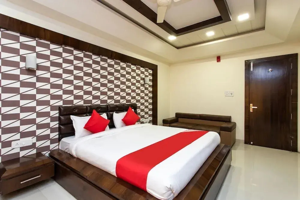 Hotel Sai Kripa by OYO Rooms