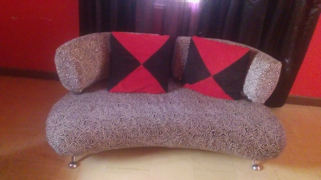 Rose Wood Lounge