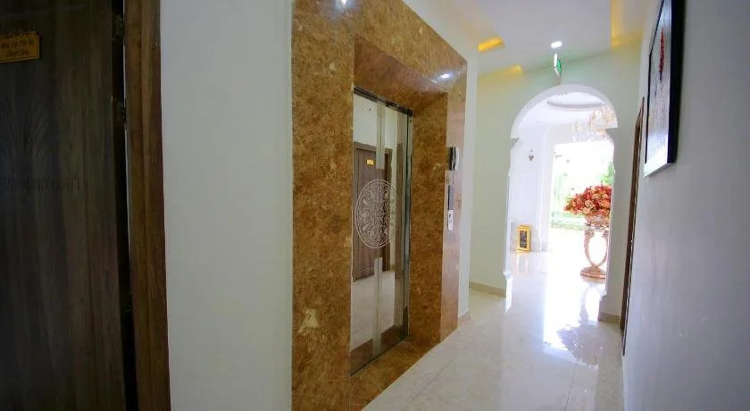 Phuong Vy Luxury Hotel
