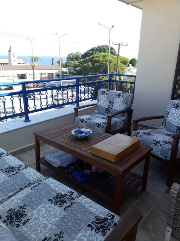 Reginas Apartments