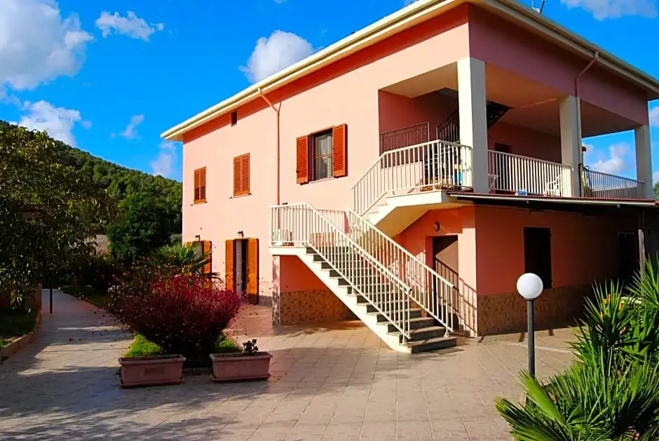 B&B Arenosu25 (Adults Only)