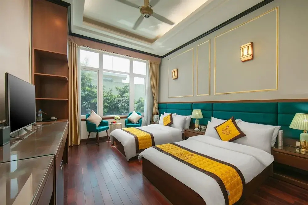 Royal Hotel & Spa