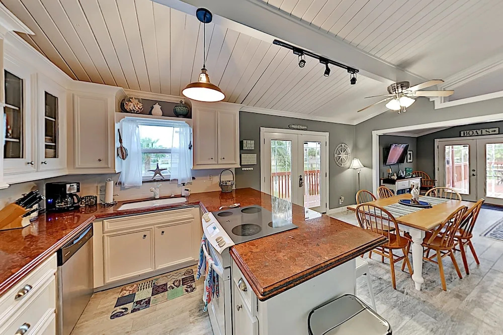 21922mat 3 Bedroom Home