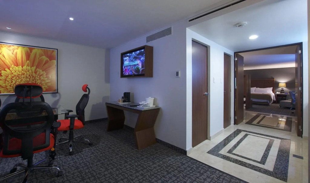 Holiday Inn Ciudad De Mexico-Trade Center by IHG