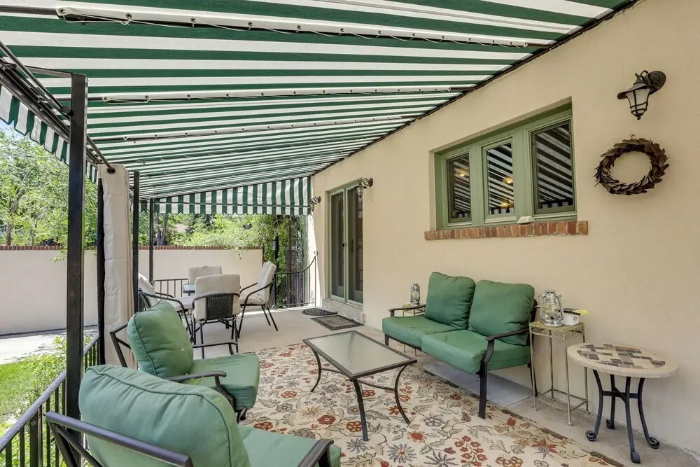 Yard & Grill: Centrally Located Denver Retreat!