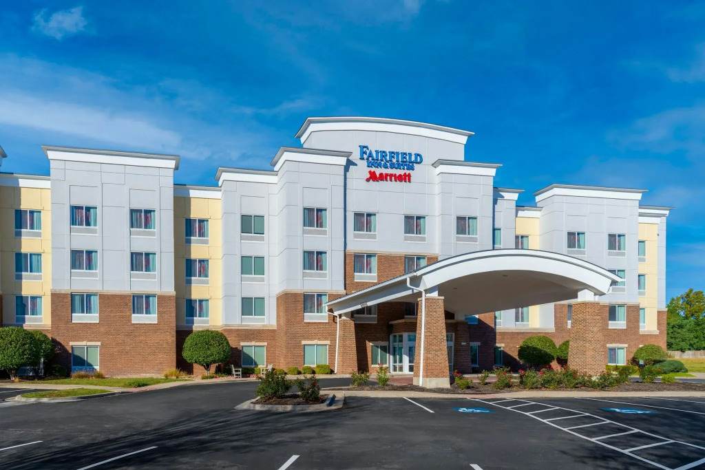Fairfield Inn & Suites Kansas City Overland Park