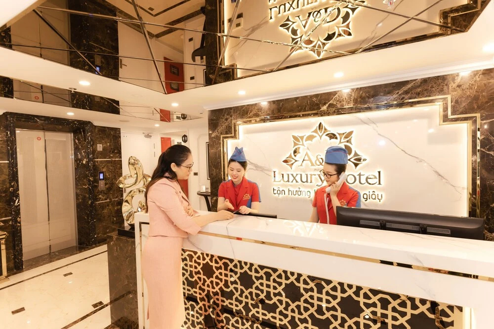Hồng Vận Hotel